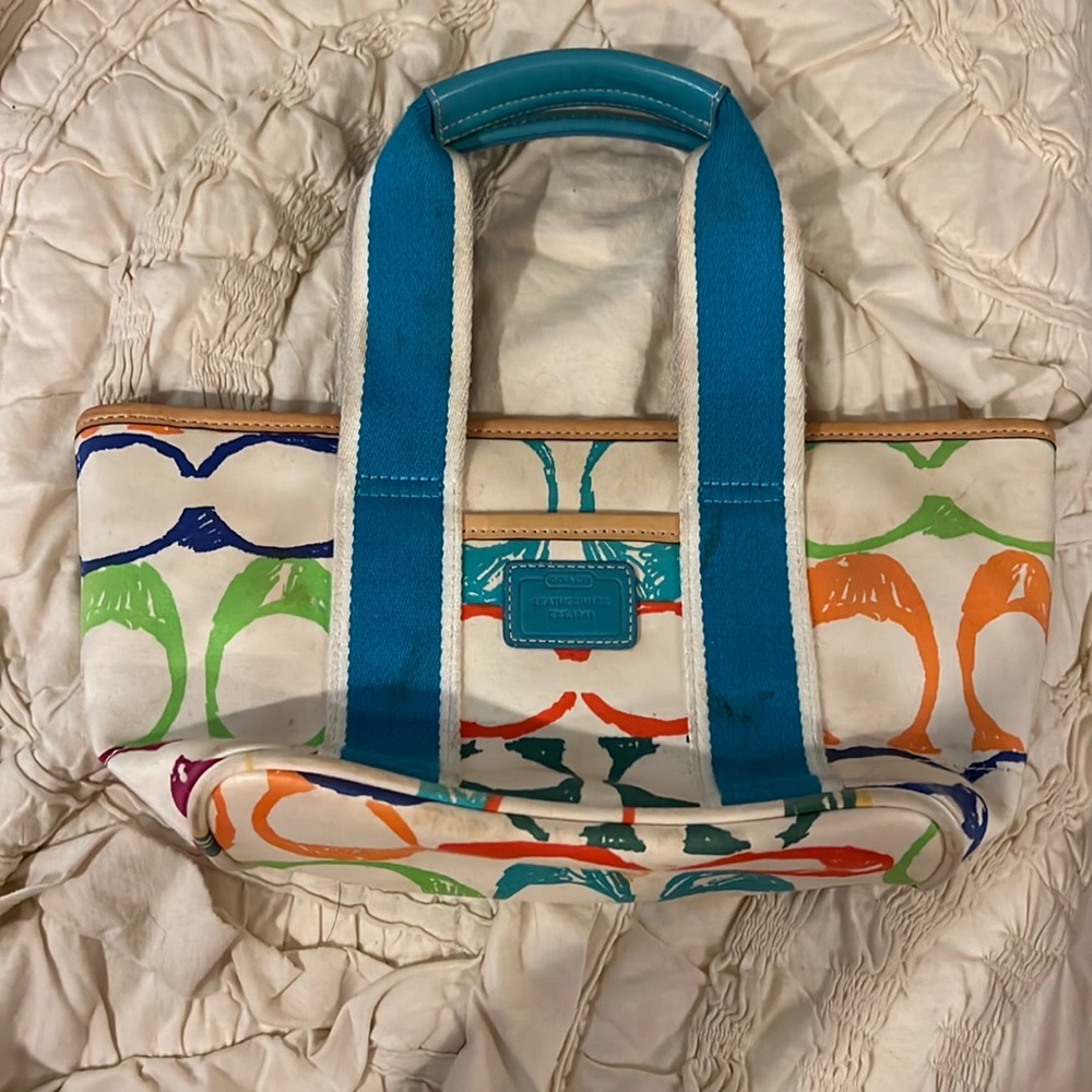 Coach small handbag multicolor Cs